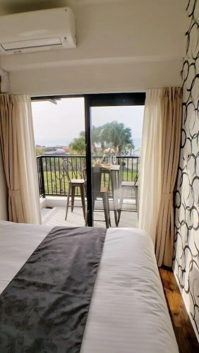 Standard Twin room with sea view