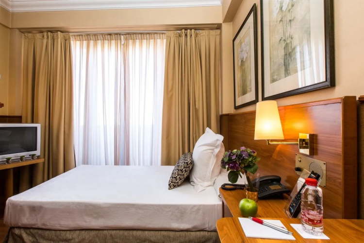 Sercotel Hmo Martina Hotel