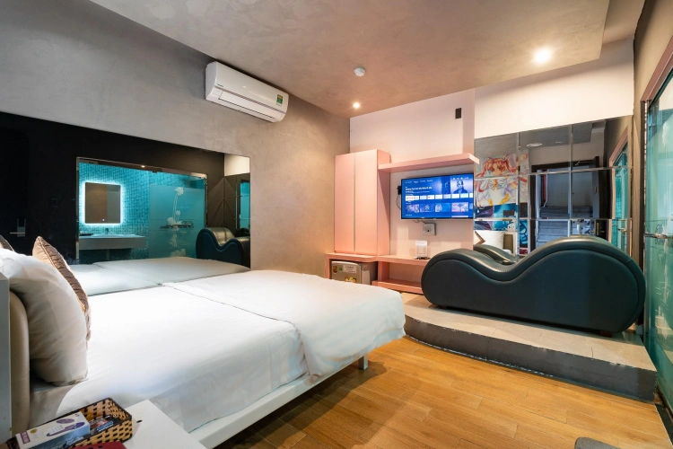 Guest rooms