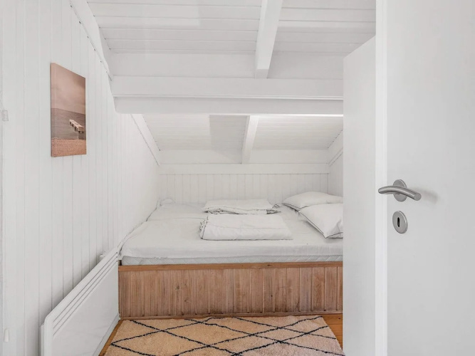 6 Person Holiday Home in Albaek