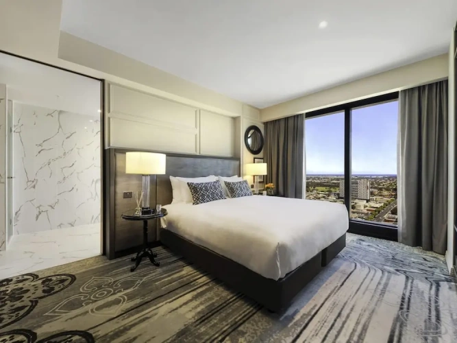 Double Club Suite