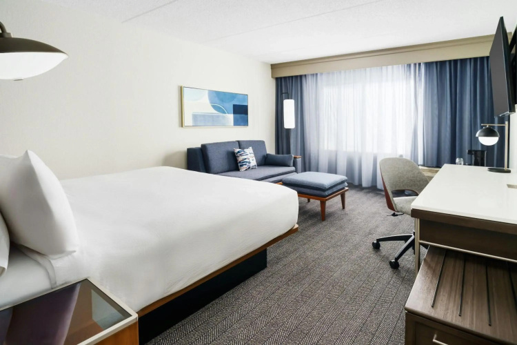 Courtyard by Marriott Chicago Midway Airport