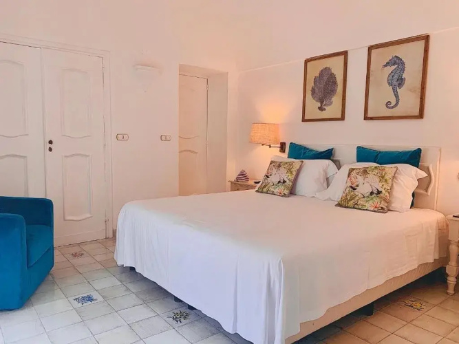 Marunnella Suites