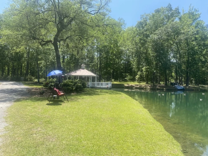 1 Bedroom Standard room with lake view