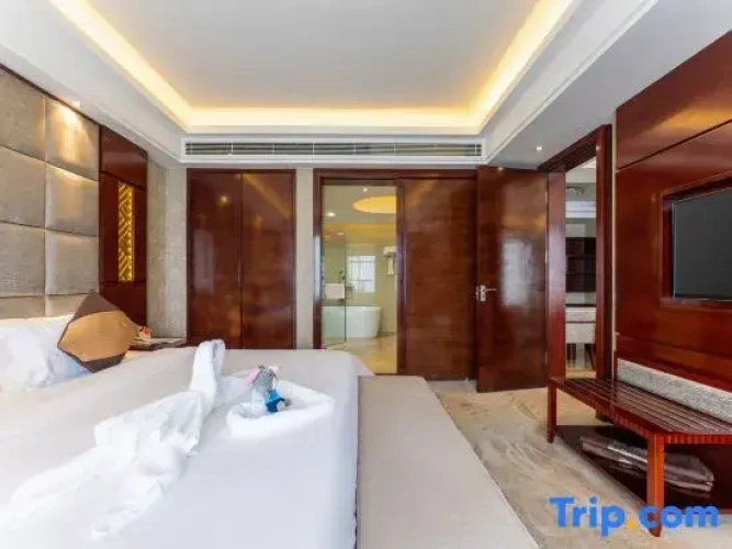 Suite with river view