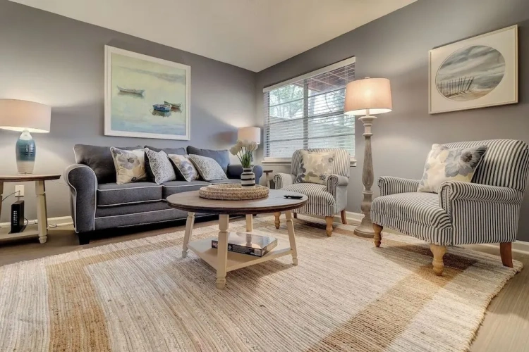 3 Bedrooms Cottage