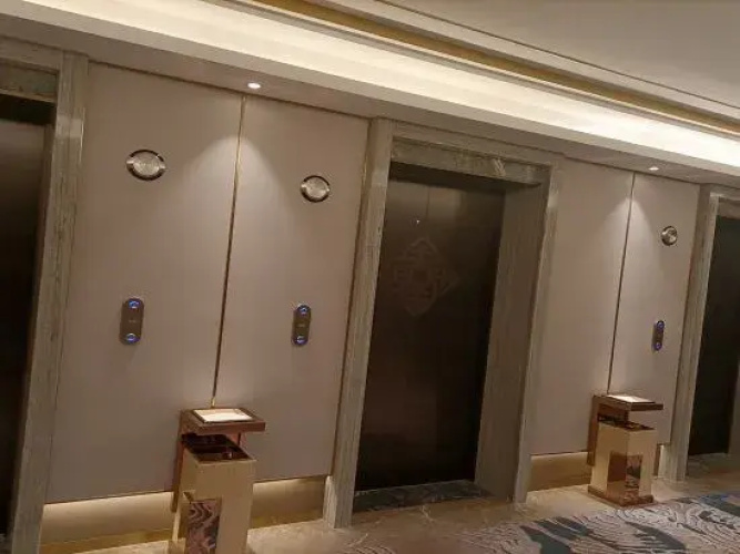 Jinling Grand Hotel
