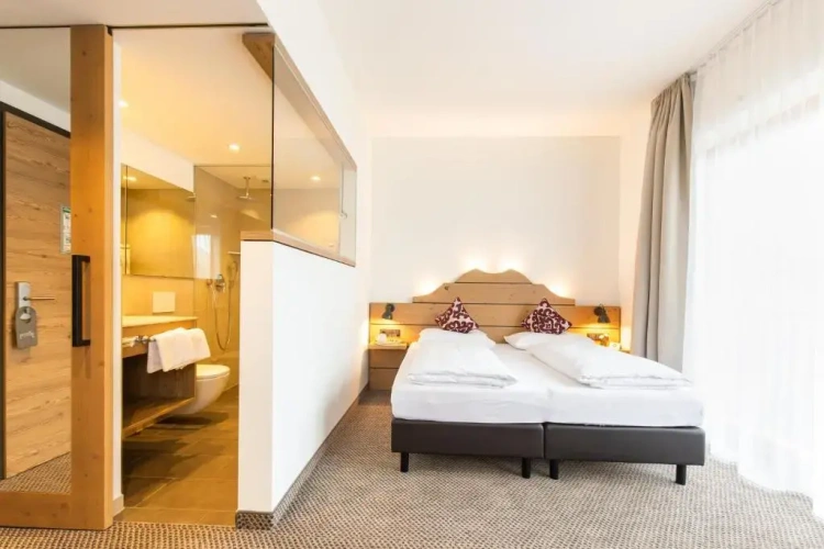 Standard Double room with balcony