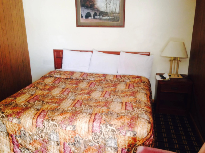 Big 12 Motel Broken Bow