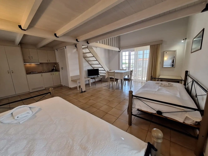1 Bedroom Duplex Apartment with pool view
