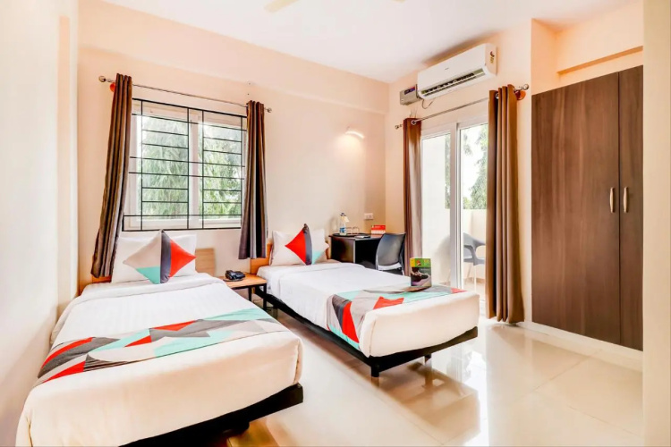 FabHotel BSR Inn