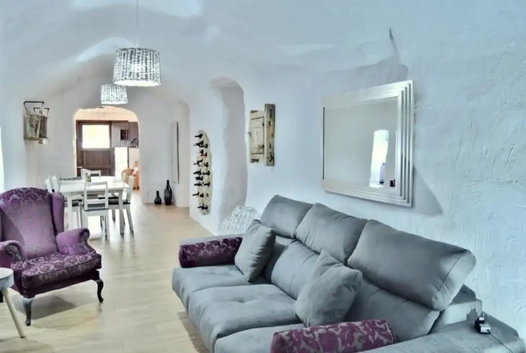 3 Bedrooms Premium Cottage