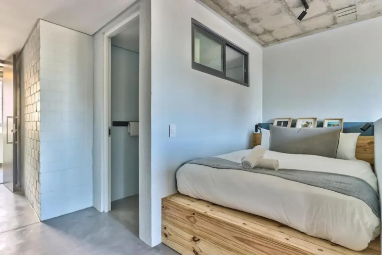 Lovely Couples Retreat Studio Apartment!