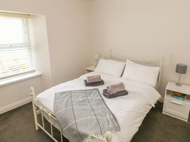 Farnborough Cottage