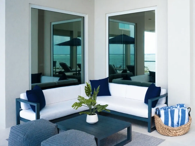 Grand room