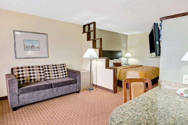 Double Suite
