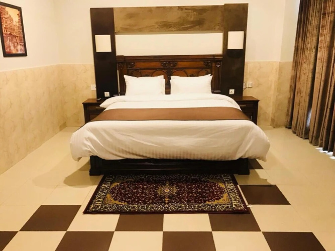 Hotel One Mall Road Murree