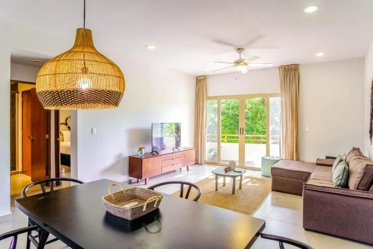 1 Bedroom Apartment