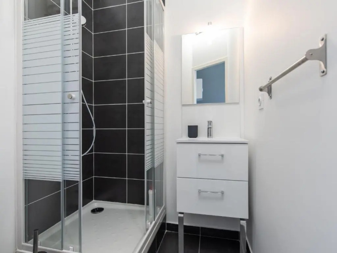 Macé Studio Apartment