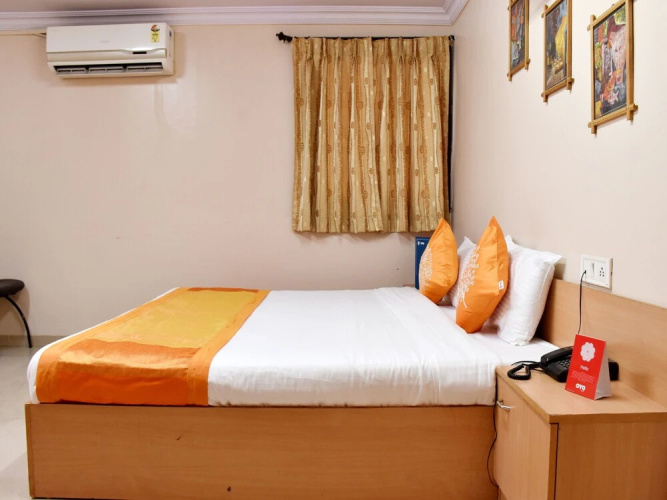 OYO 7551 SMB Residency