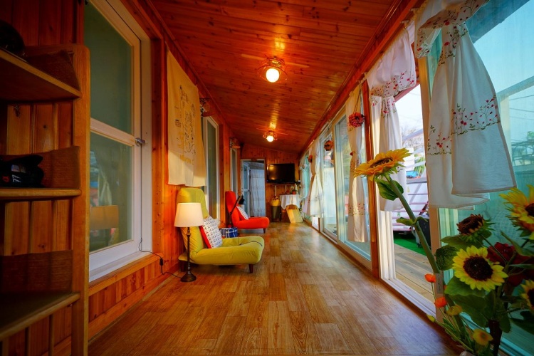 Guest rooms