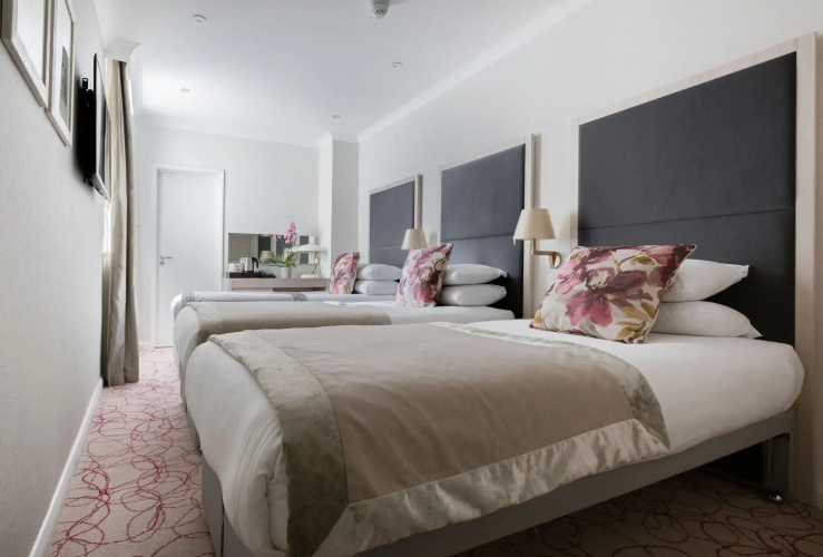Blandford Hotel