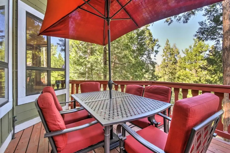 Lake Arrowhead Family Home w/ Deck!