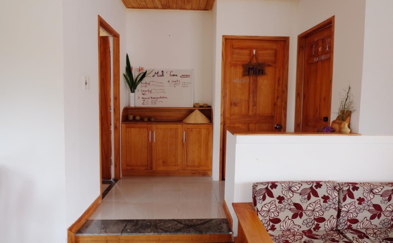 Mali Home 1