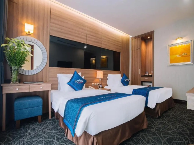 Classic Double room with city view