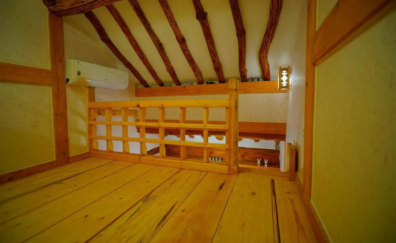 Hanok House