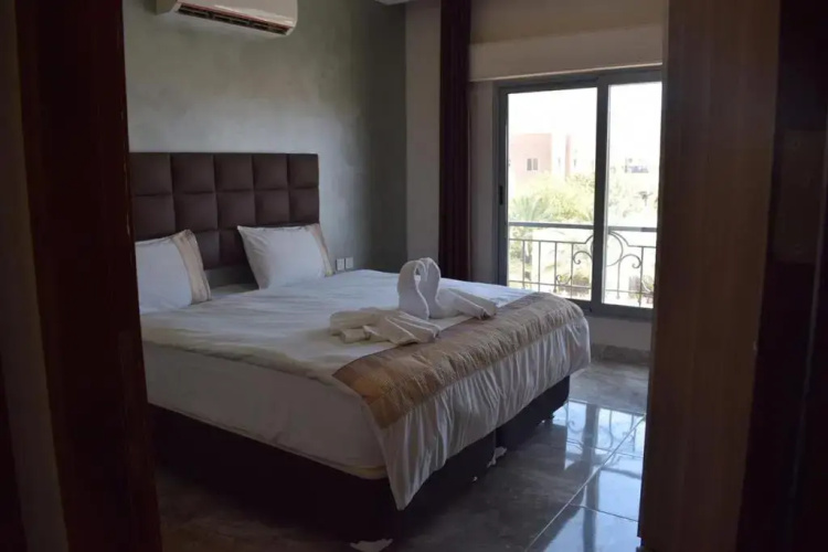 Baron Palace hotel suites