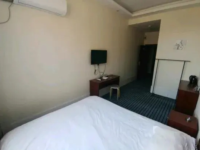 Pokewan Hotel, Poyang