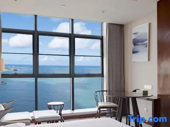 Deluxe Suite with sea view