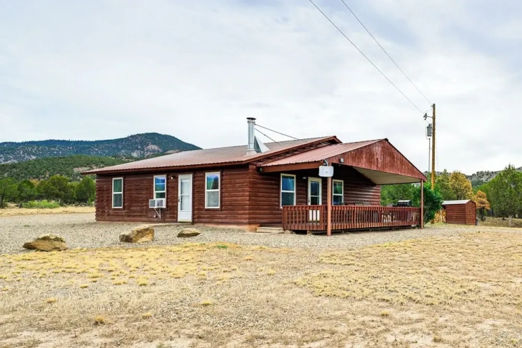 2 Bedrooms Cottage