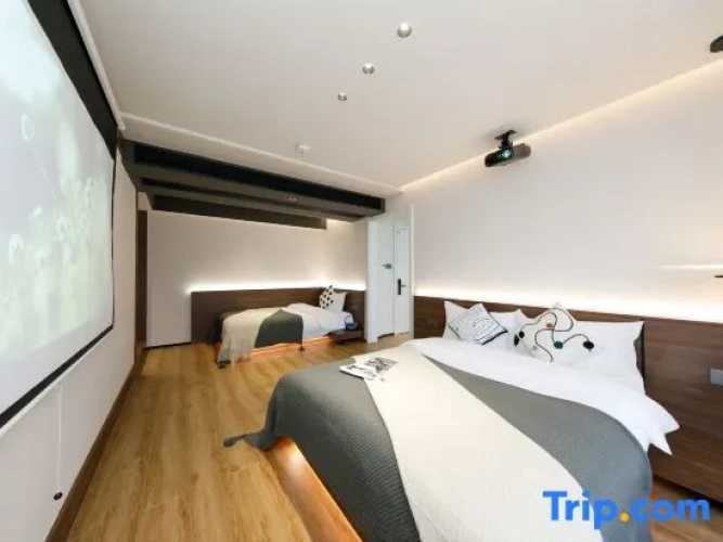 Standard Family room