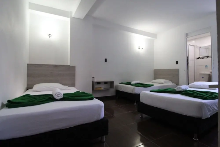 Economy Triple room
