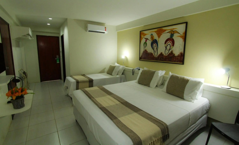 Orange Praia Hotel