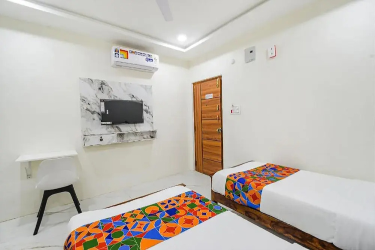 SSR Ikon Suites