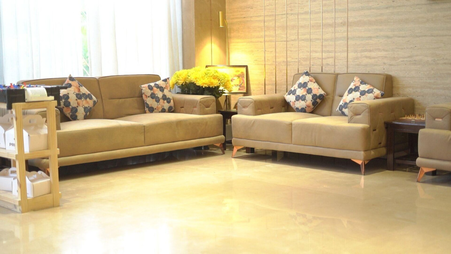 OYO 132 Hotel Royal T