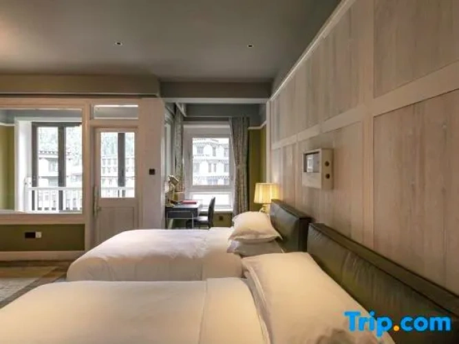 Deluxe room