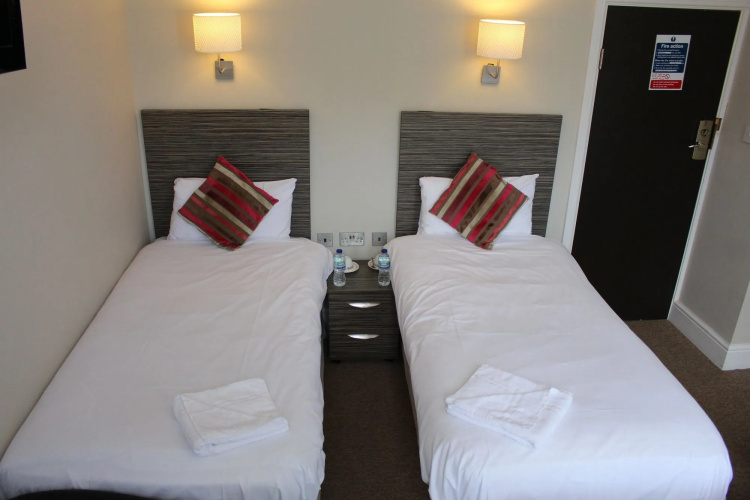 Sara Hotel