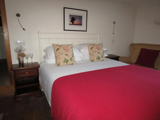 The Kilcot Inn
