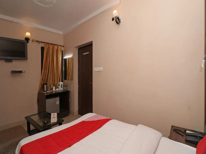 Oyo 22763 di Wine Inn