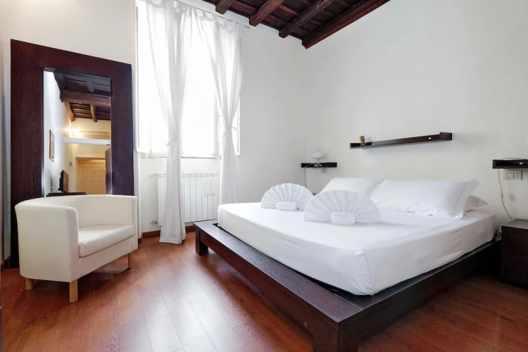 Sleep in Campo de Fiori