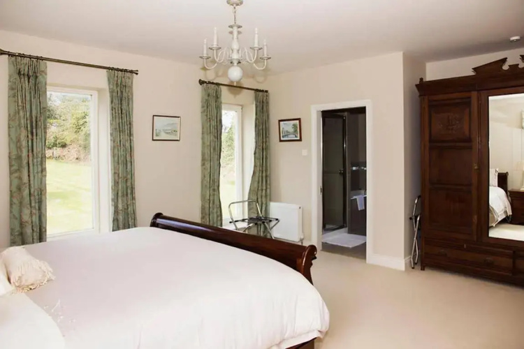 Ballinclea House Bed and Breakfast