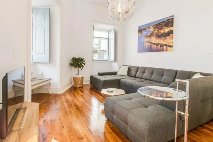New Luminous And Relaxing Flat