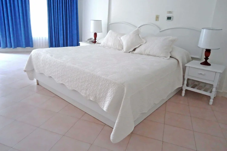 Standard room with balcony