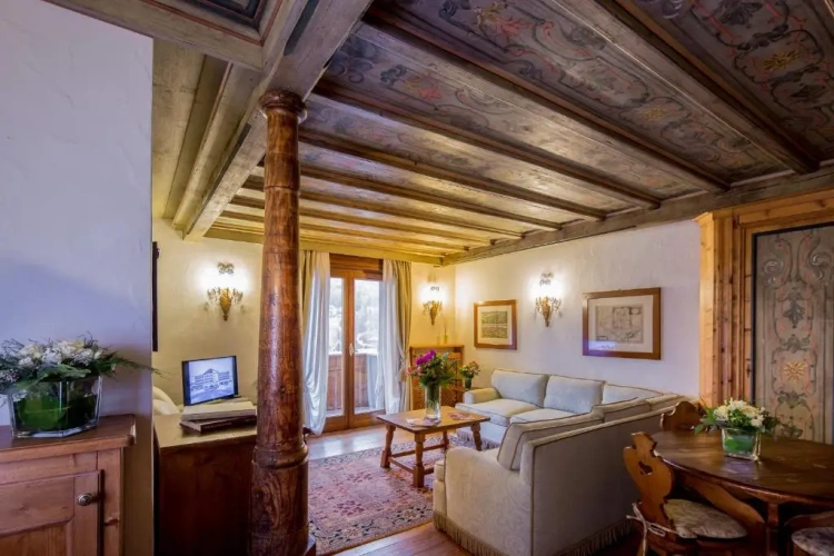3 Bedrooms Deluxe Double Suite with balcony