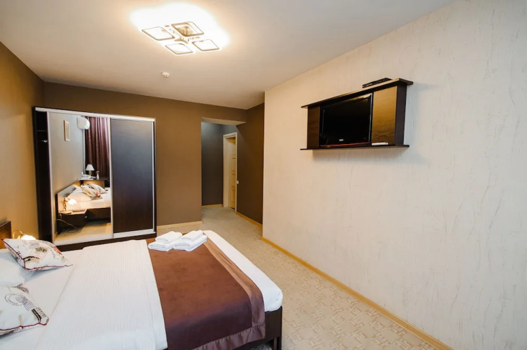Tip Top Hotel City Center