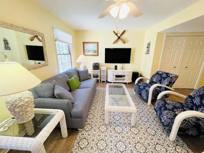 Bayard Avenue 220